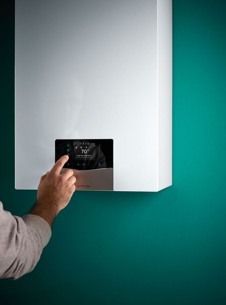 Одноконтурний конденсаційний котел Vaillant ecoTEC plus VU 35CS/1-5 (N-INT2)